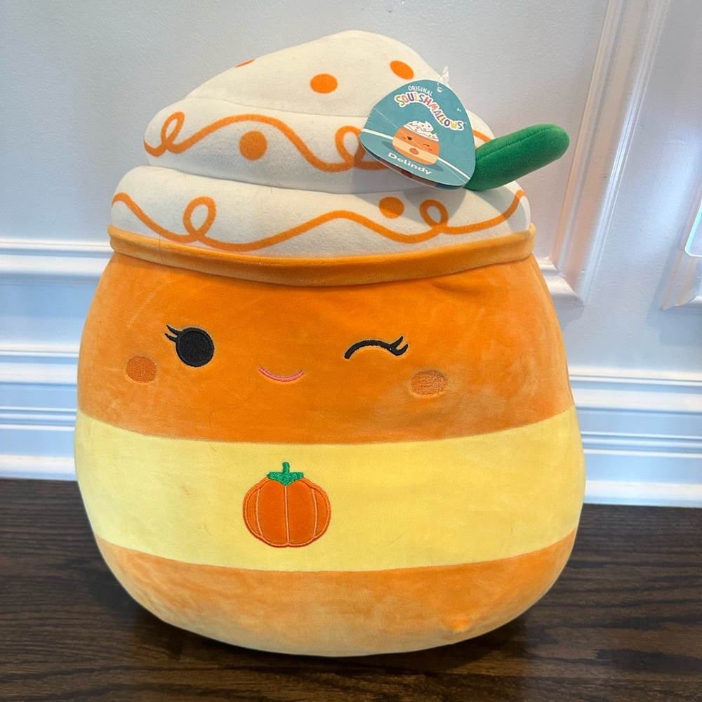 NWT Squishmallow / Pumpkin Spice “Delindy” / 16”